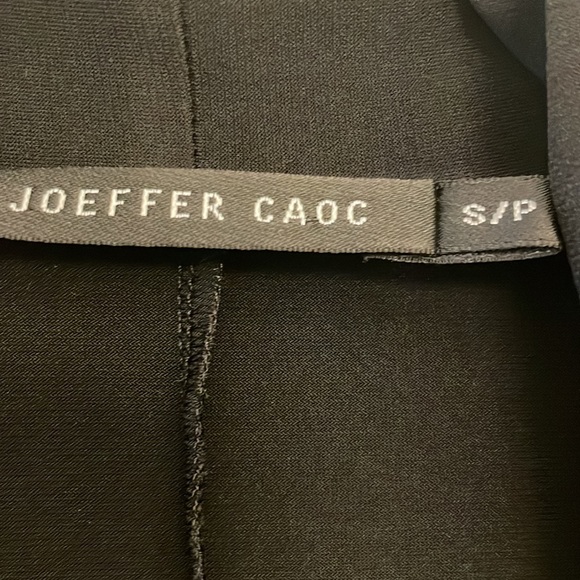 Joeffer Caoc Women’s Topper with Peplum, Size S/P. Color: Black. - Picture 3 of 5